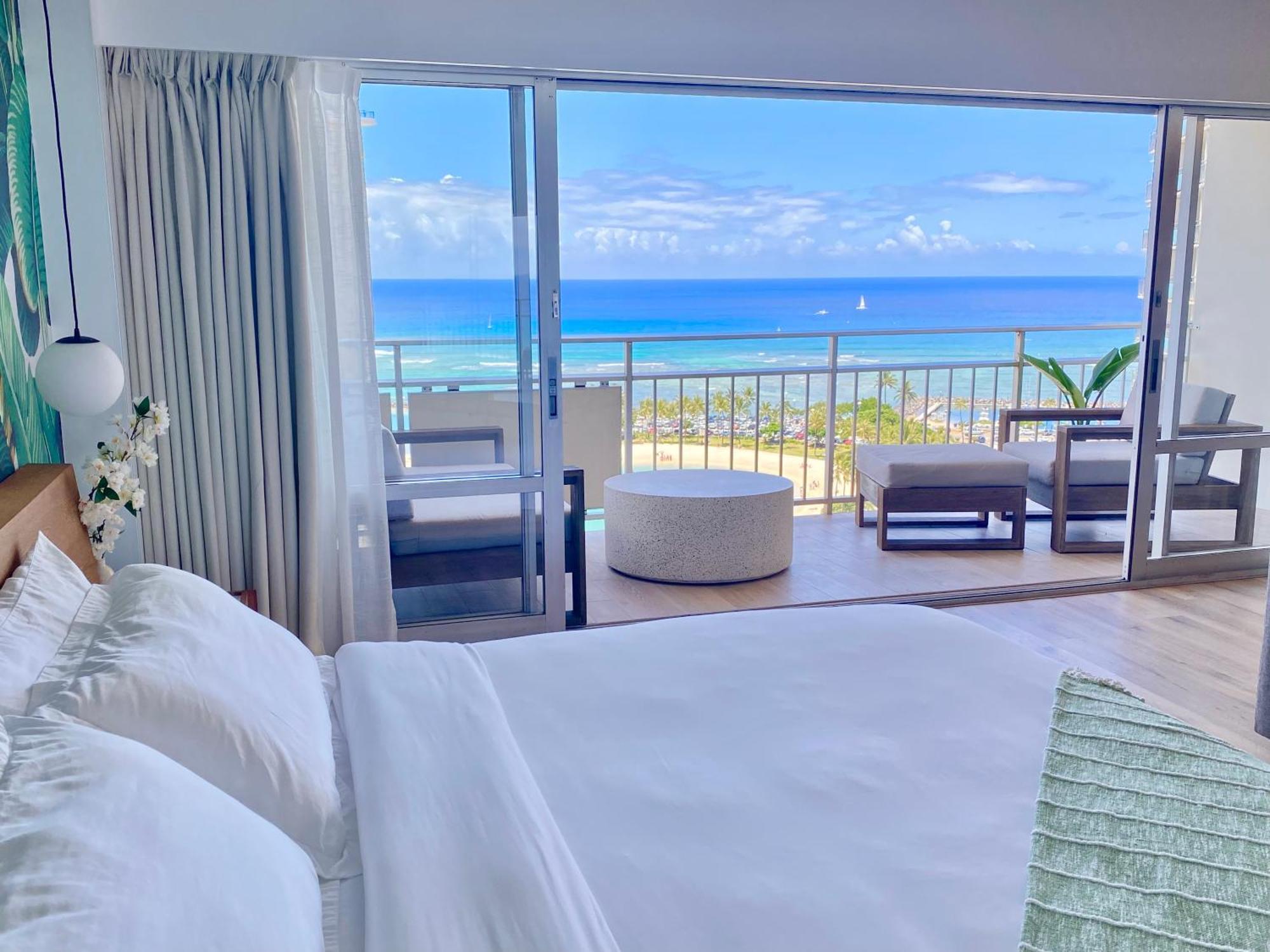 Panoramic Oceanview Resort - Full Kitchen In Each Room, 2 Swimming Pools, Onsite Restaurants, Fireworks Every Friday Honolulu Bagian luar foto