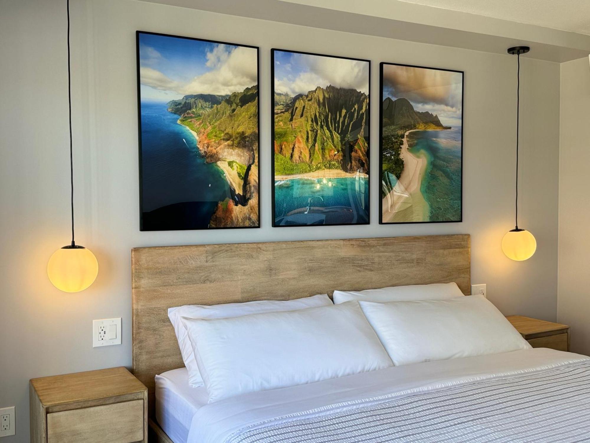 Panoramic Oceanview Resort - Full Kitchen In Each Room, 2 Swimming Pools, Onsite Restaurants, Fireworks Every Friday Honolulu Bagian luar foto