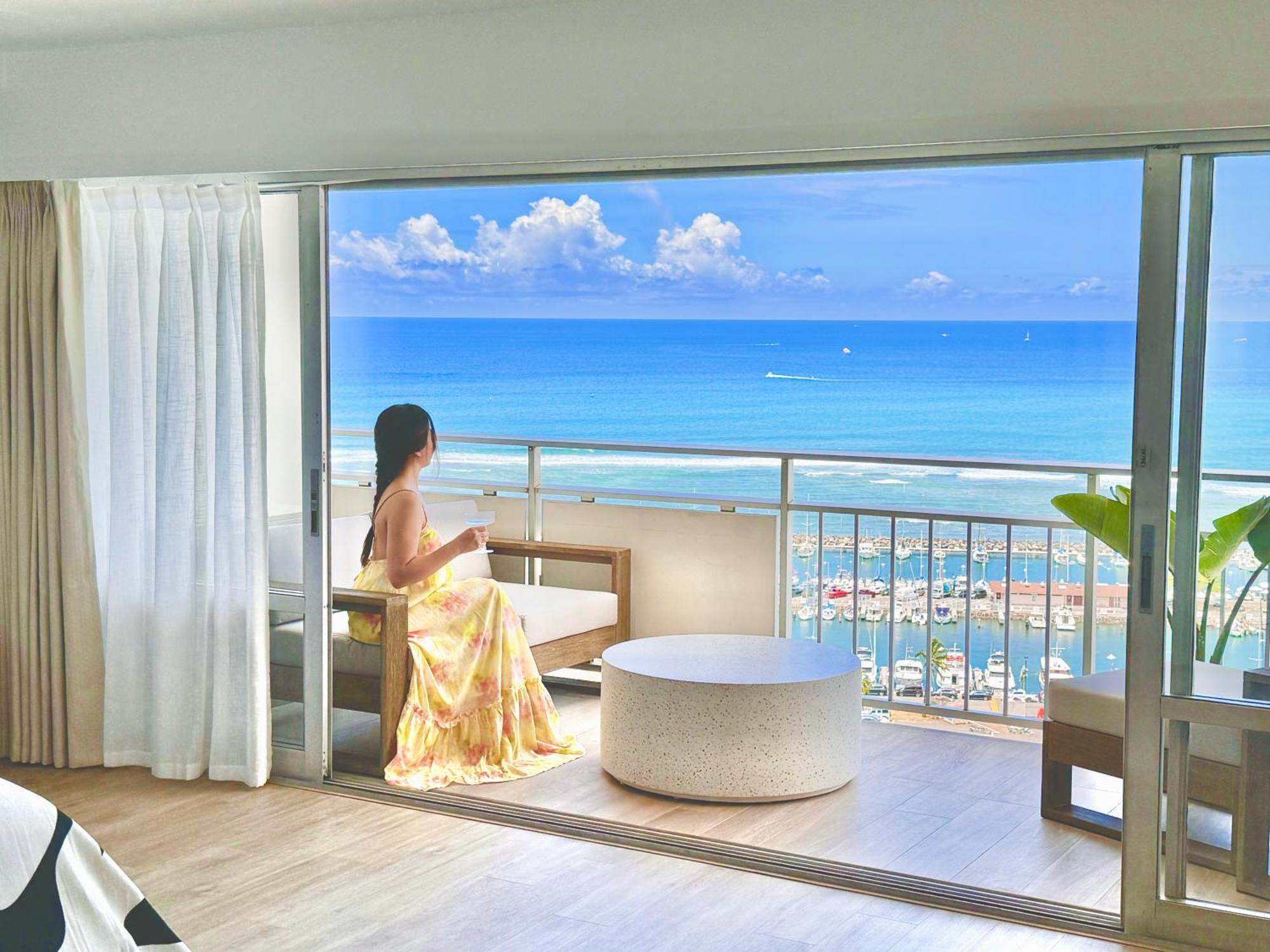 Panoramic Oceanview Resort - Full Kitchen In Each Room, 2 Swimming Pools, Onsite Restaurants, Fireworks Every Friday Honolulu Bagian luar foto